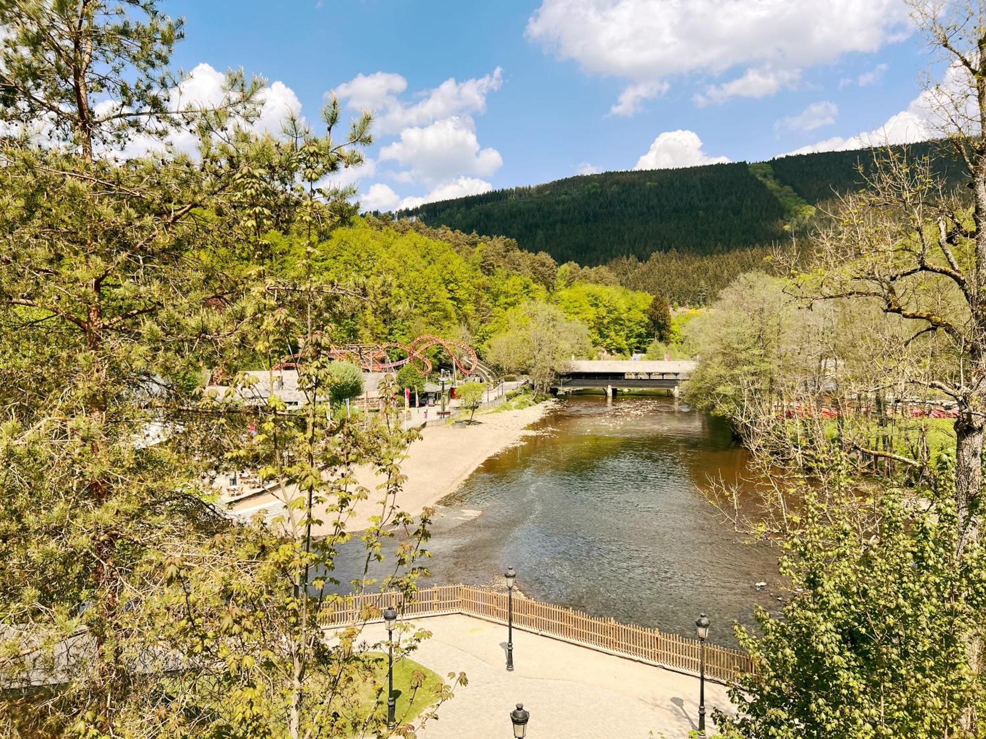 Au Sommet De La Cascade Hotel Stavelot Bagian luar foto