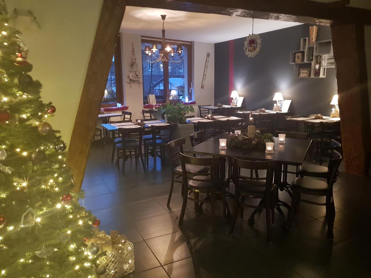 Au Sommet De La Cascade Hotel Stavelot Bagian luar foto
