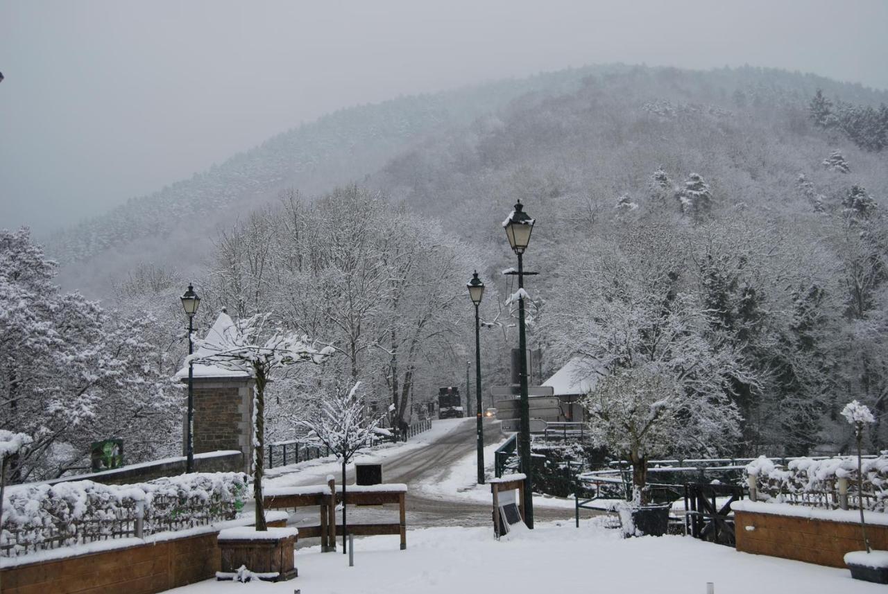Au Sommet De La Cascade Hotel Stavelot Bagian luar foto